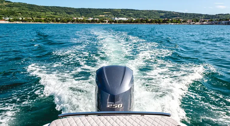 Tour in barca sul Lago di Como per famiglie avventurose